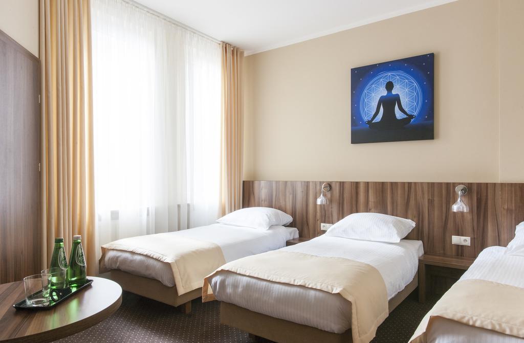 Hostel Mandala & Poznan