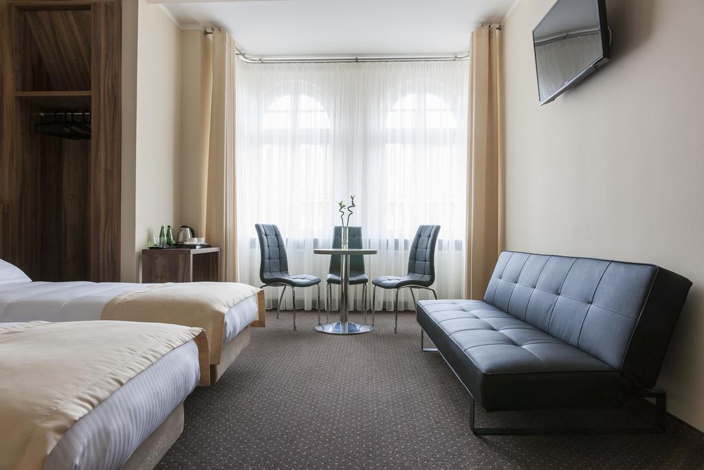 Mandala & Hostel Posen
